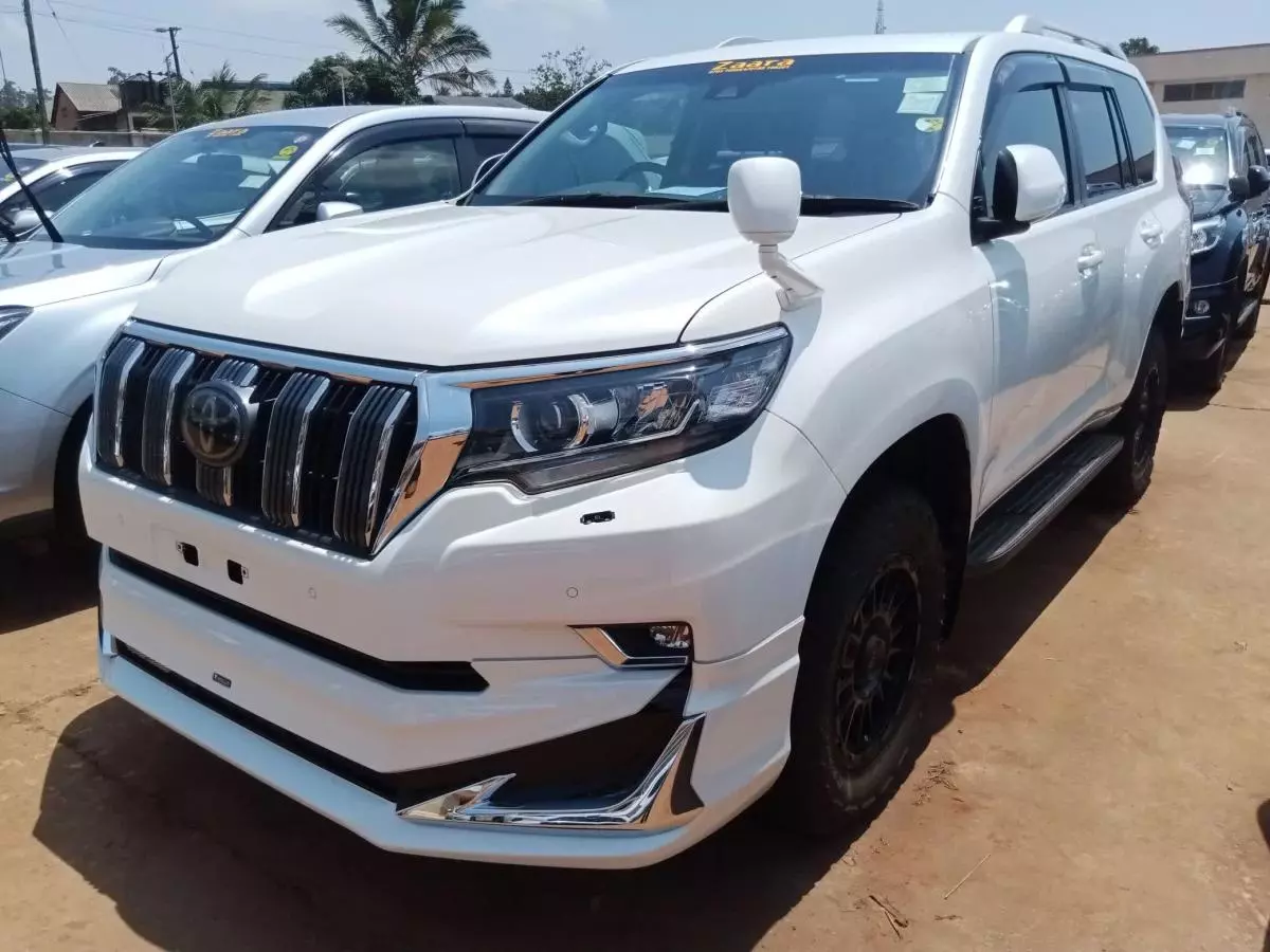 Toyota Landcruiser Prado   - 2018