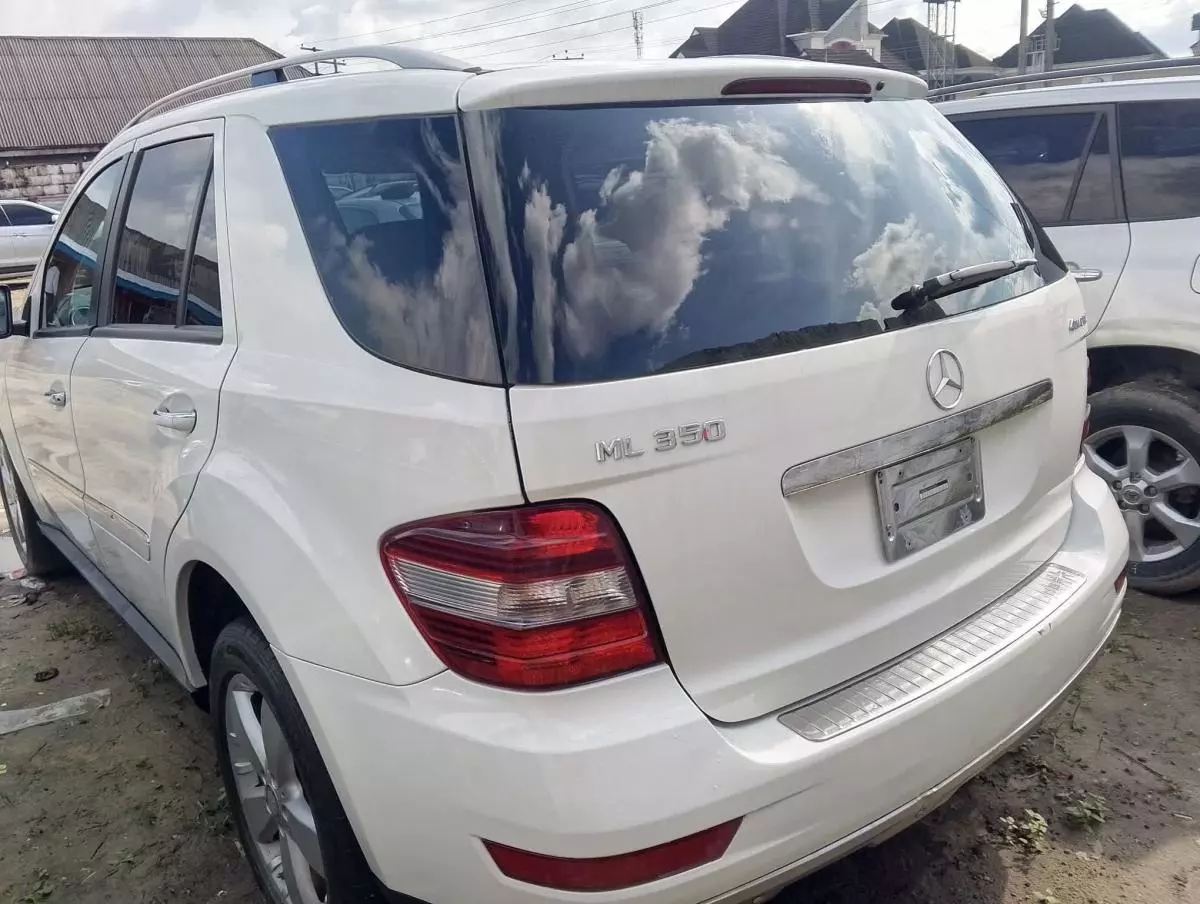 Mercedes-Benz ML 350   - 2009