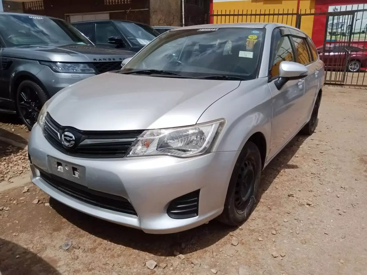 Toyota Fielder    - 2014