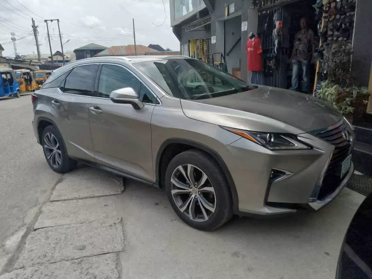 Lexus RX 350   - 2017