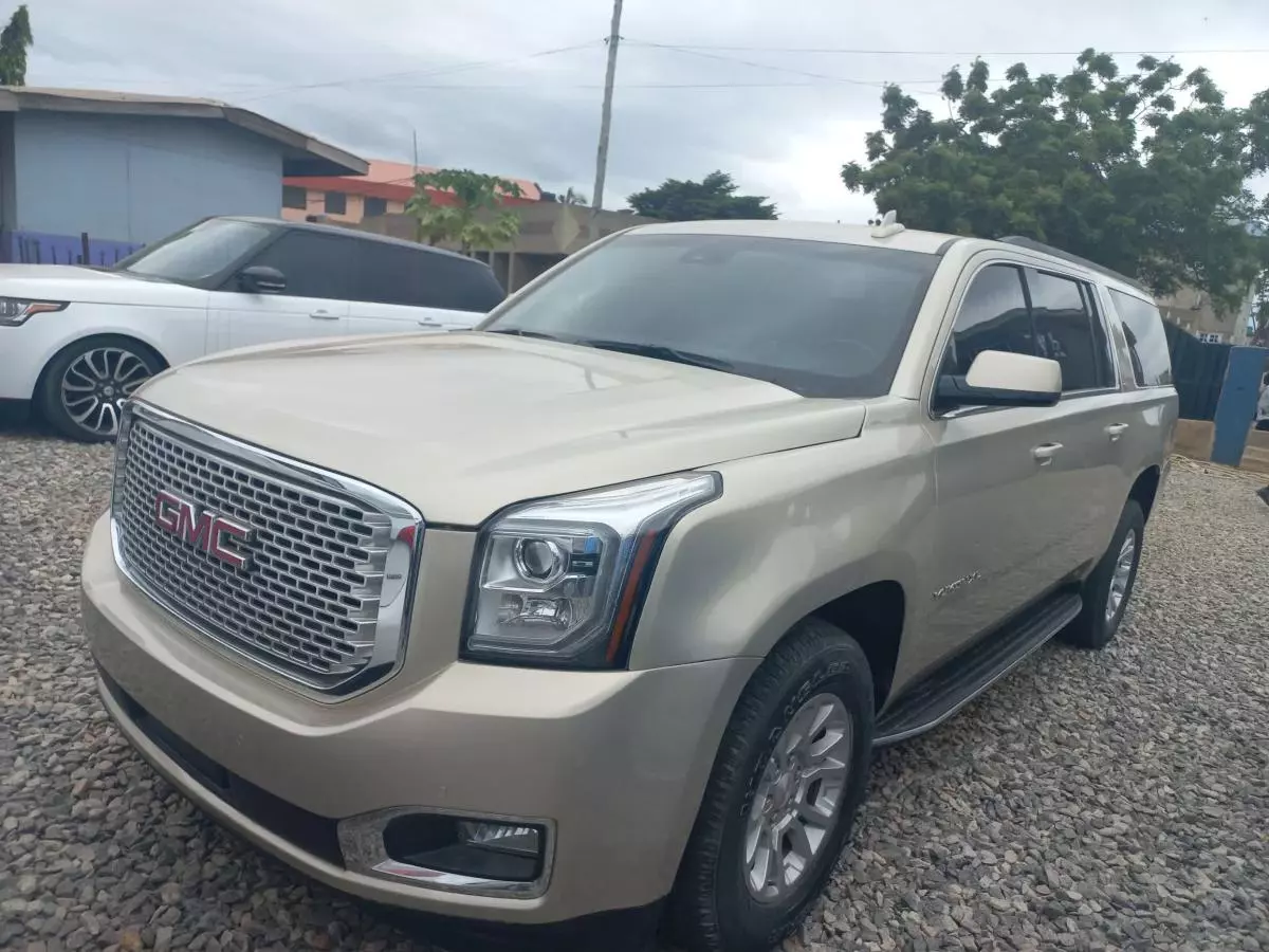 GMC Yukon - 2017