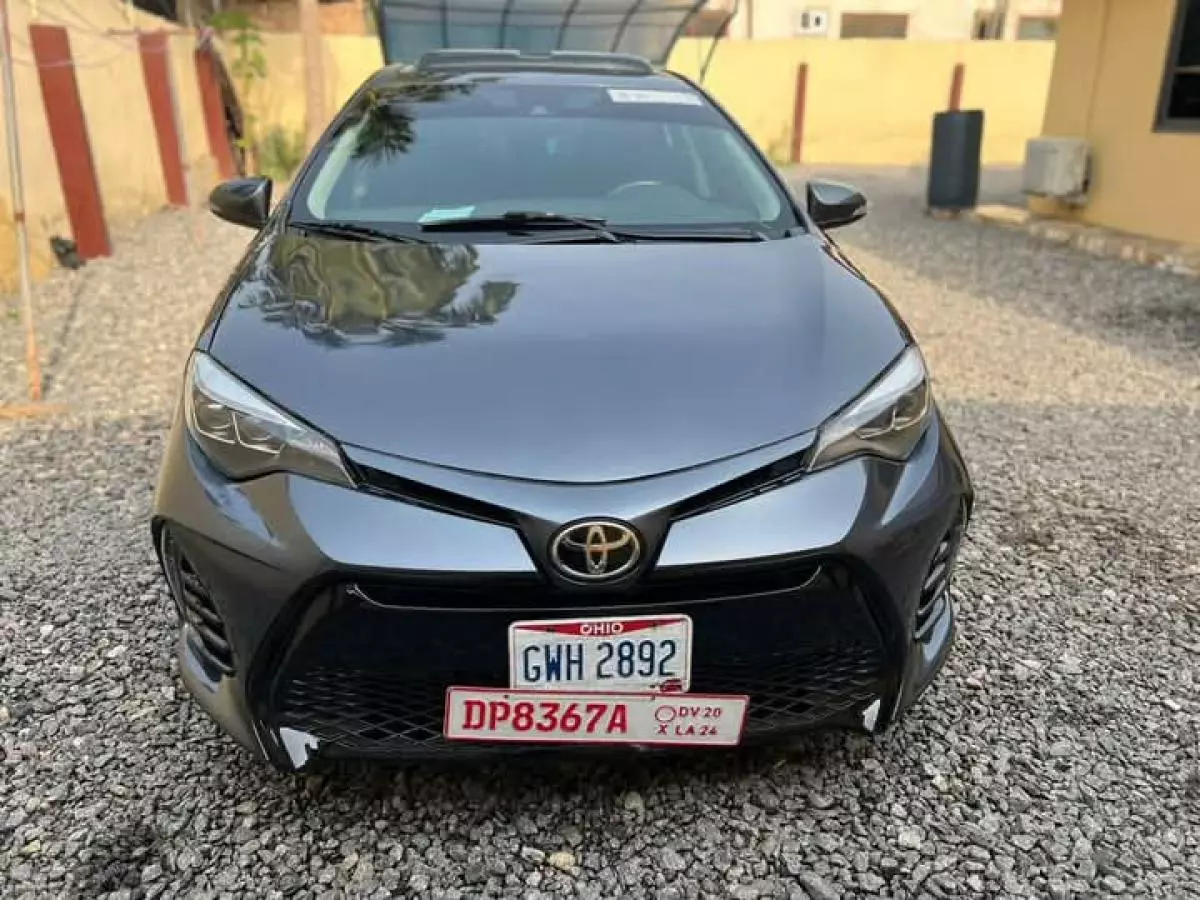 Toyota Corolla   - 2018