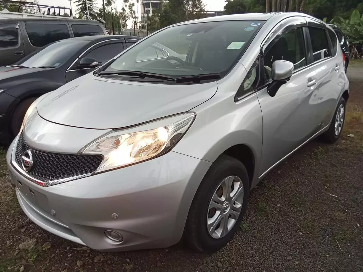 Nissan Note   - 2016