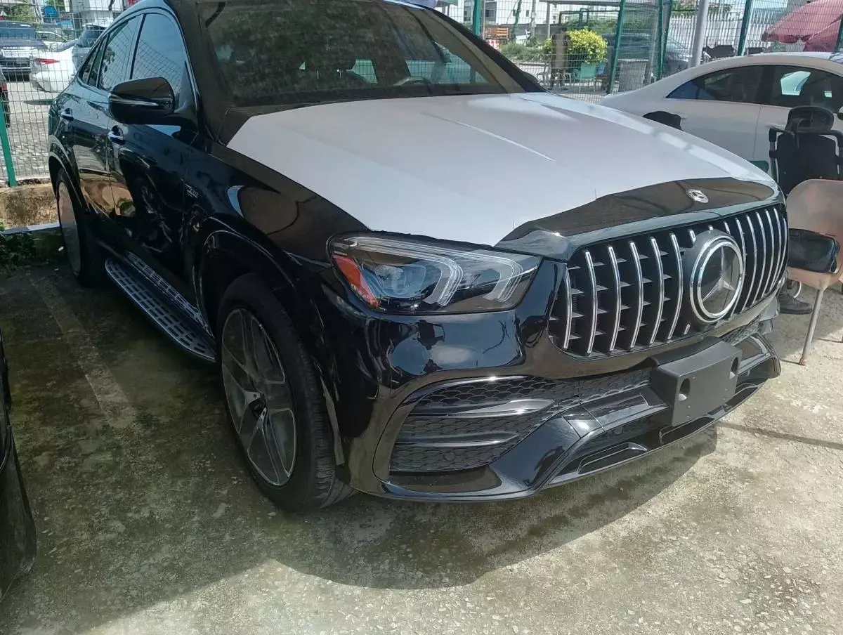 Mercedes-Benz GLE 53 AMG   - 2021