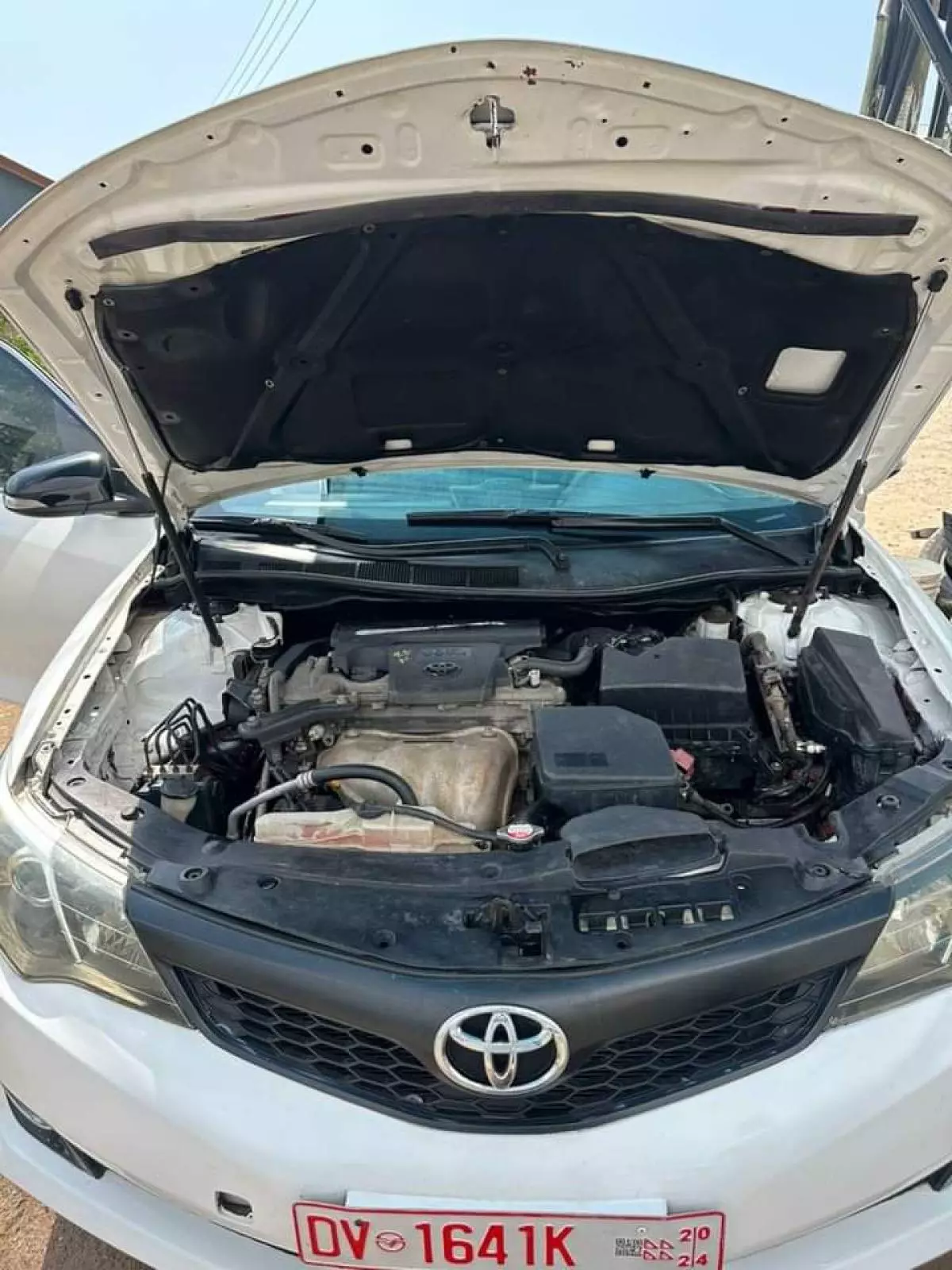 Toyota Camry   - 2012