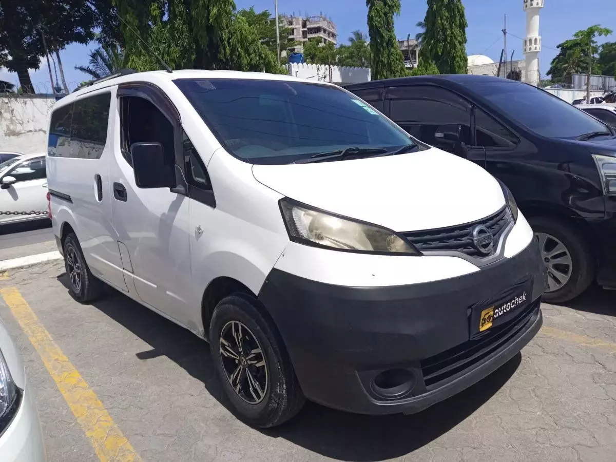 Nissan NV200 - 2014
