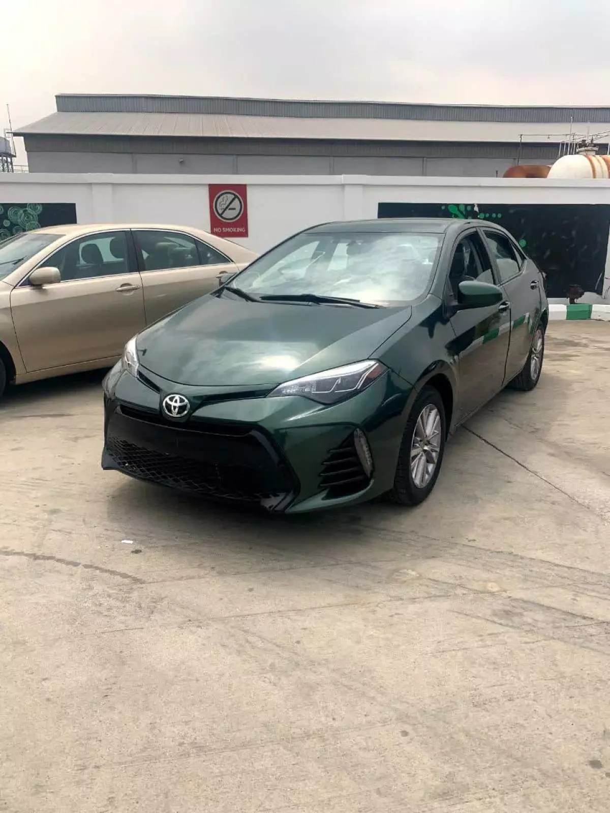 Toyota Corolla   - 2015