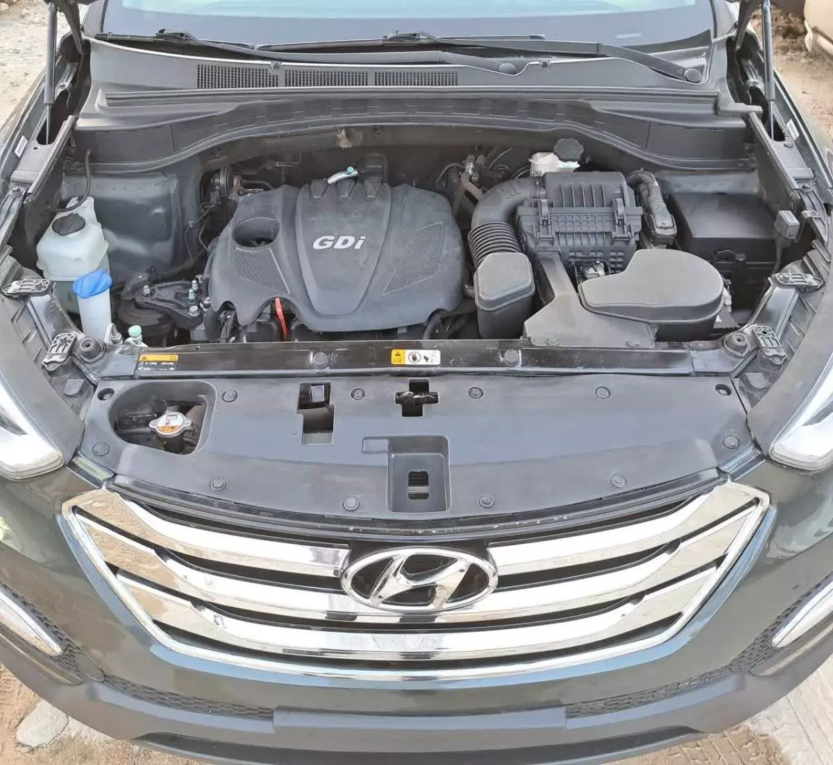 Hyundai Santa Fe   - 2014