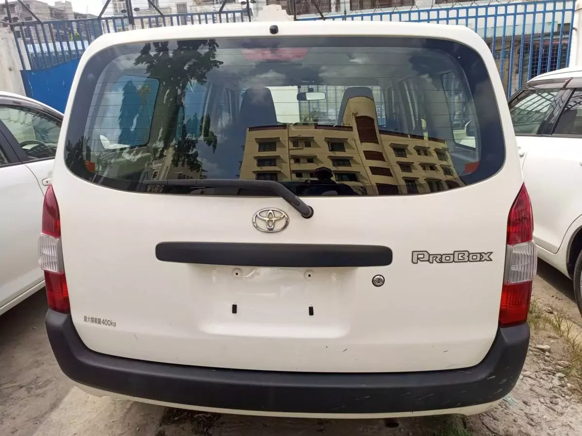 Toyota Probox  - 2015