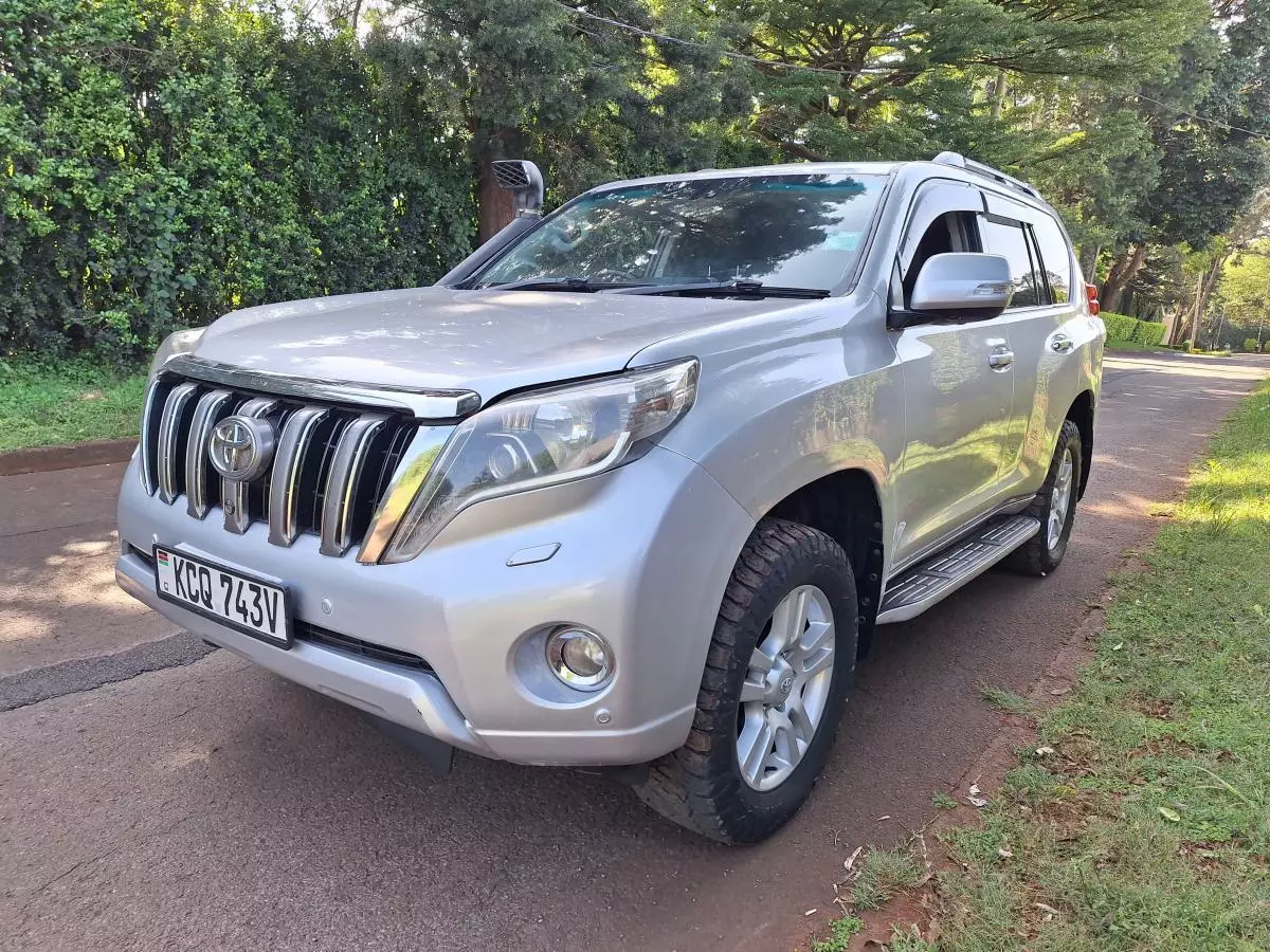 Toyota Land Cruiser Prado VX.L   - 2010