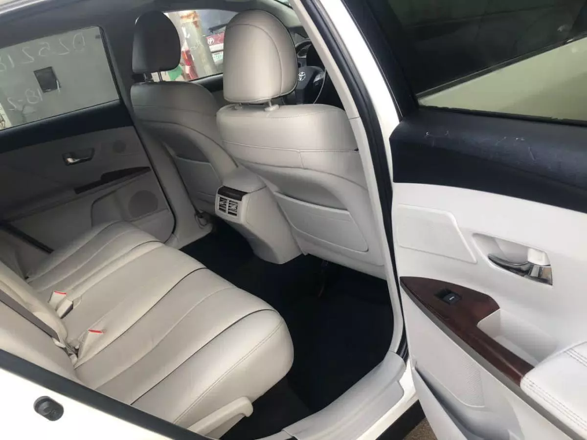 Toyota Venza - 2010