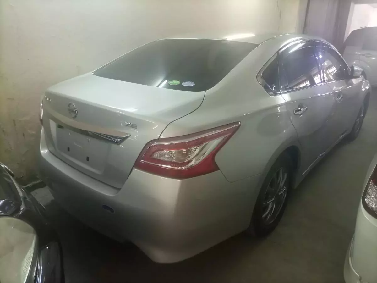 Nissan Teana - 2015