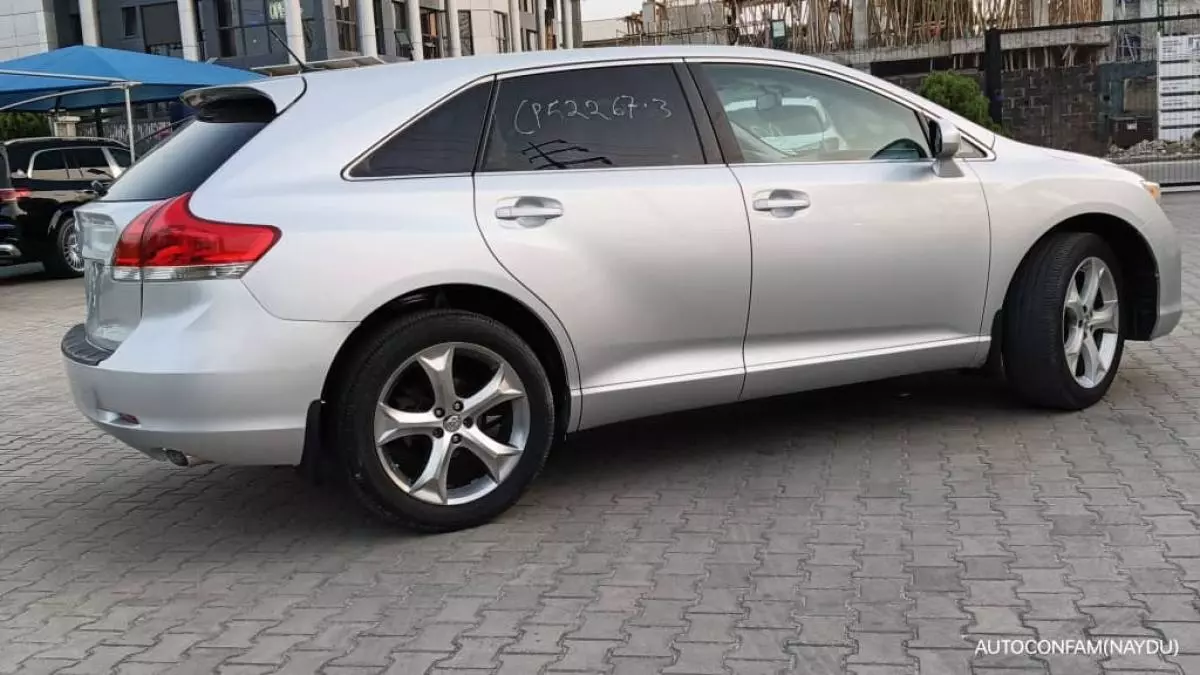 Toyota Venza   - 2010