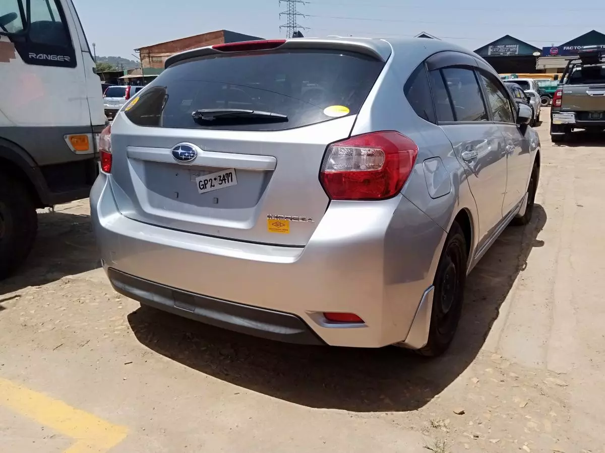 Subaru Impreza   - 2014