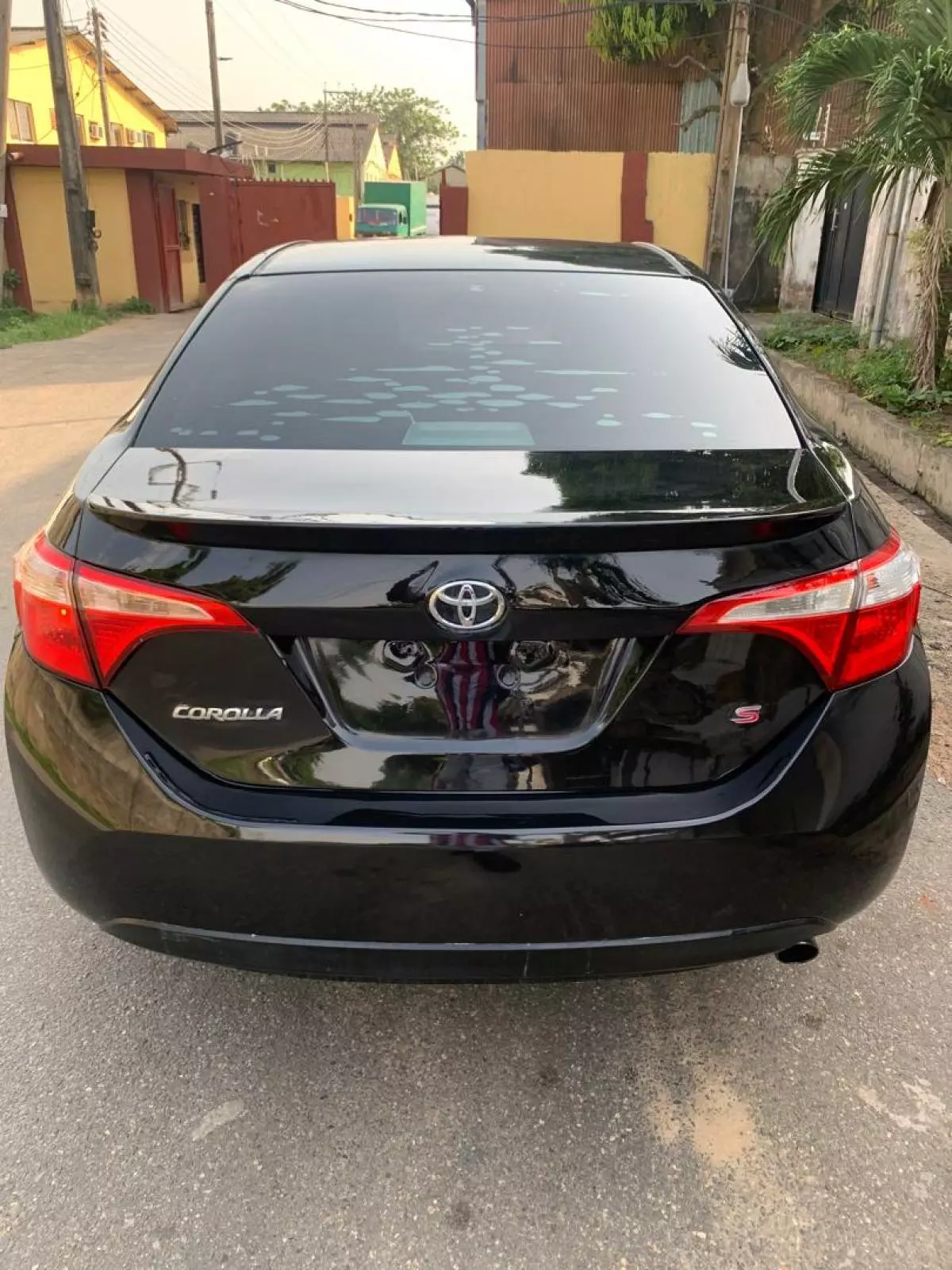 Toyota Corolla   - 2015