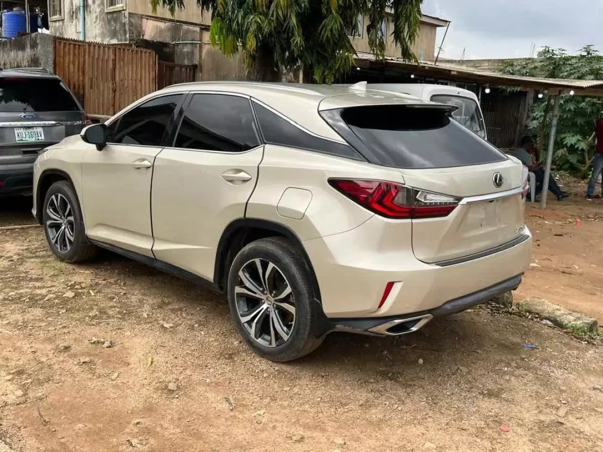 Lexus RX 350   - 2017