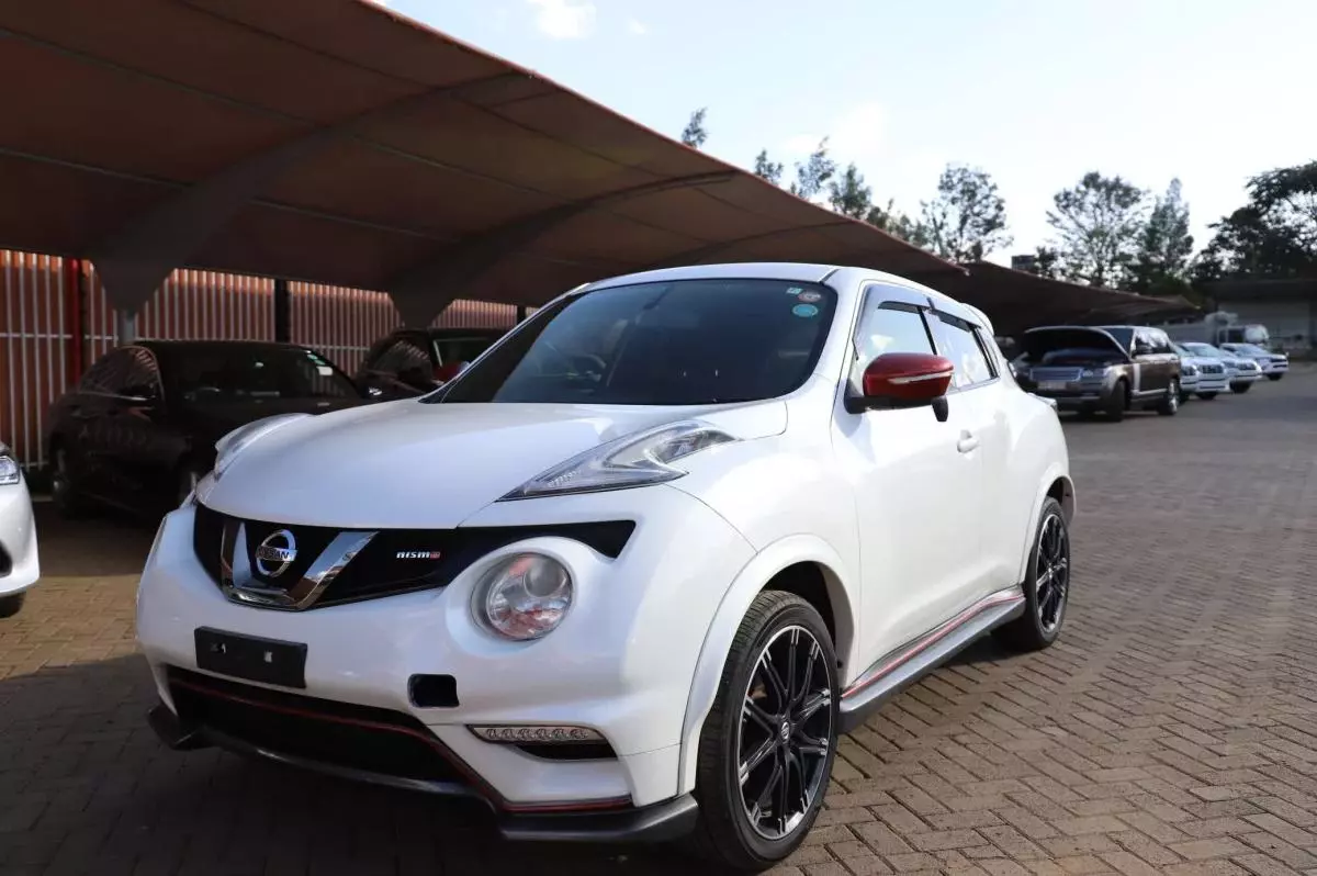 Nissan Juke   - 2016