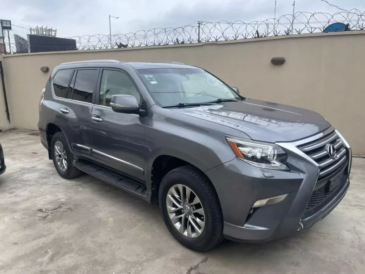 Lexus GX 460   - 2017