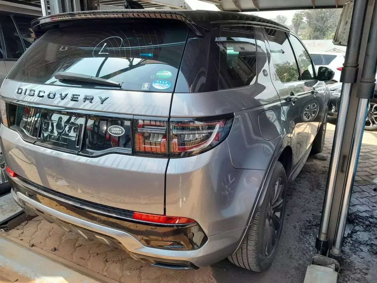 Land Rover Discovery Sport - 2019