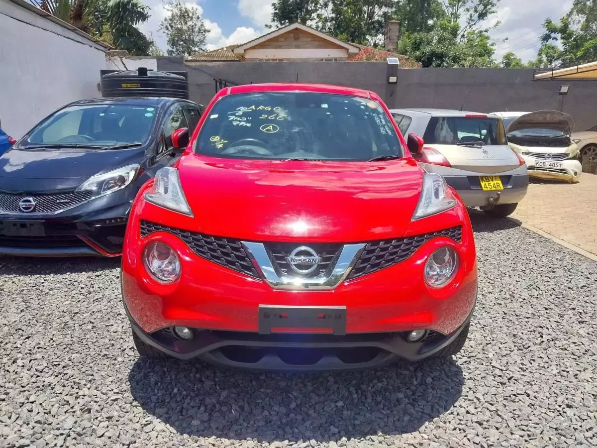 Nissan Juke   - 2016