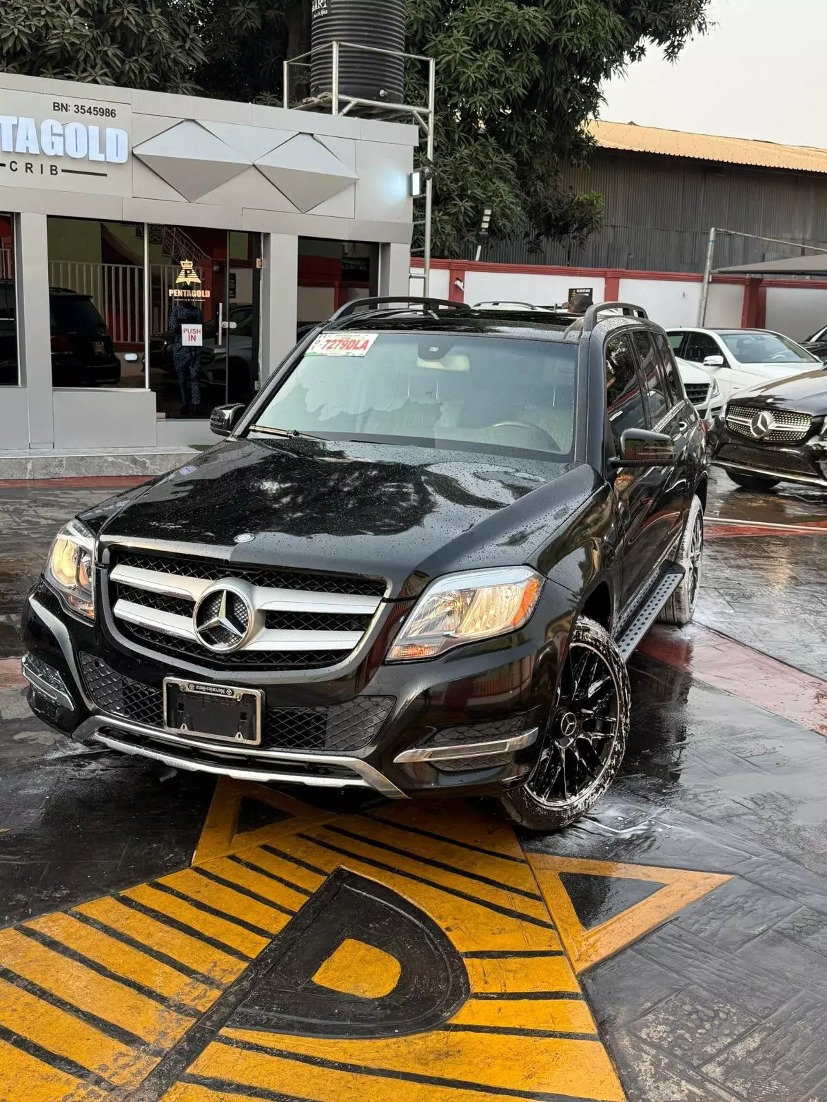 Mercedes-Benz GLK 350   - 2014