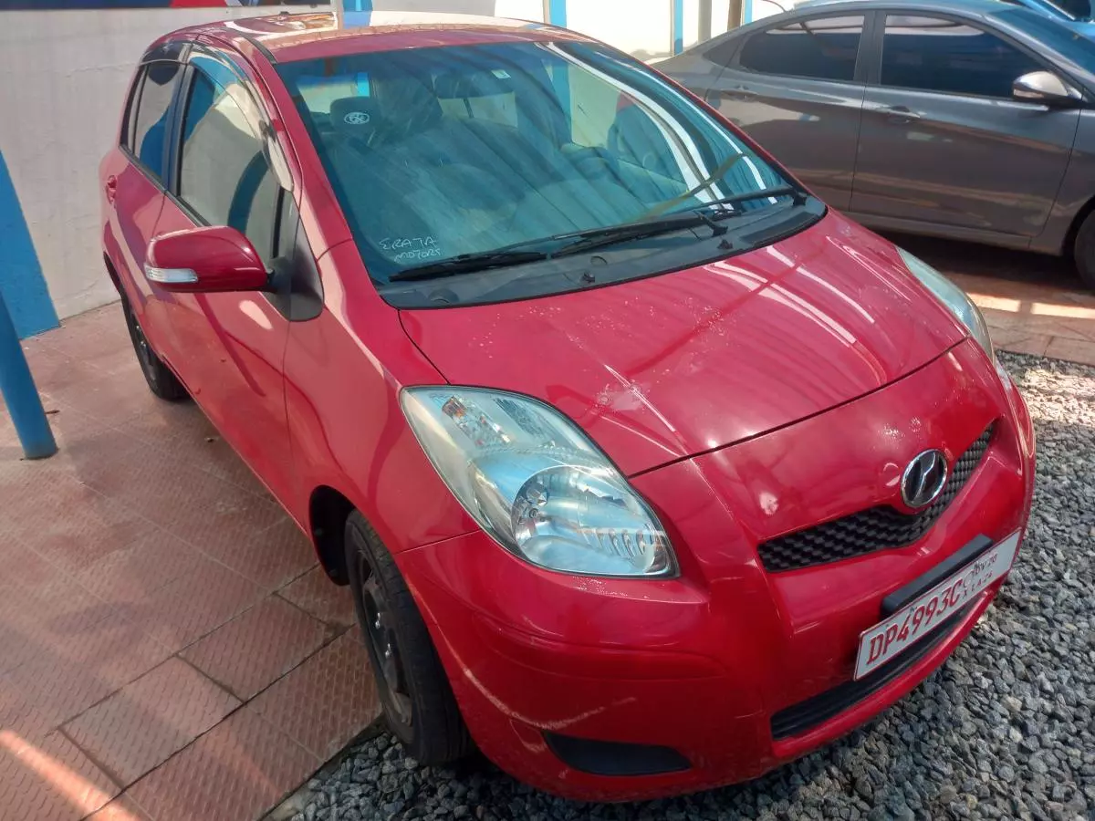 Toyota Vitz   - 2008