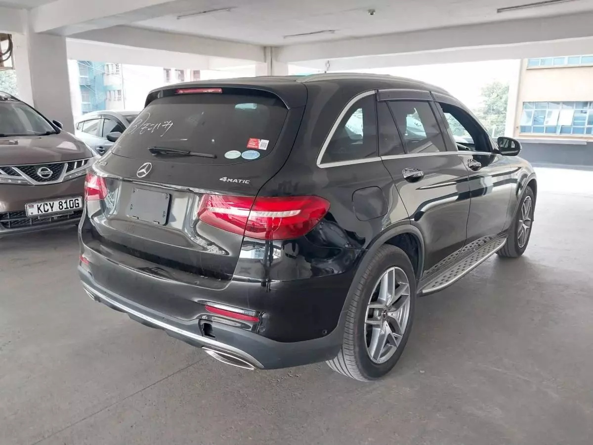 Mercedes-Benz GLC 250   - 2017