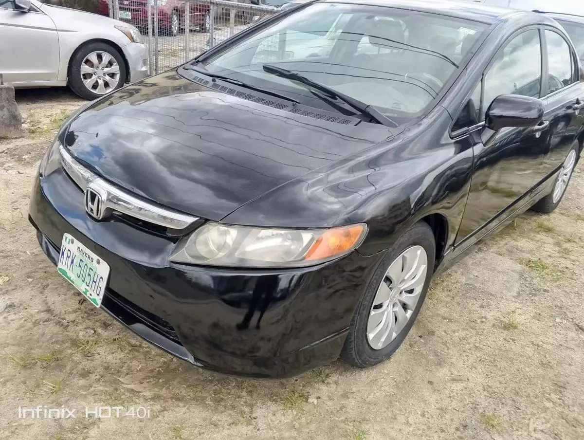 Honda Civic   - 2008