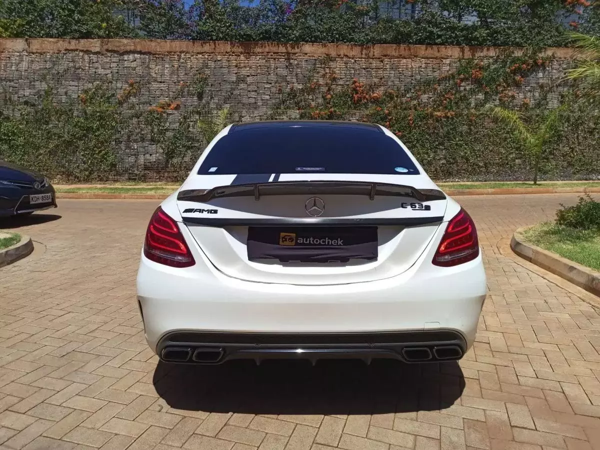 Mercedes-Benz C 63 AMG - 2015