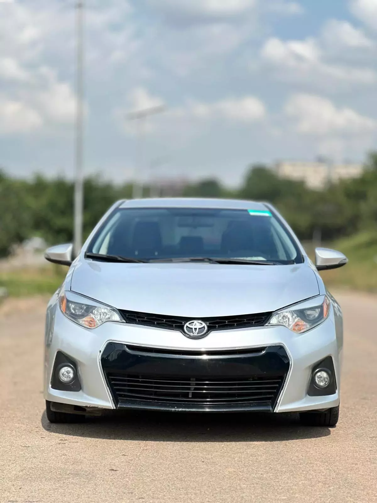 Toyota Corolla   - 2015