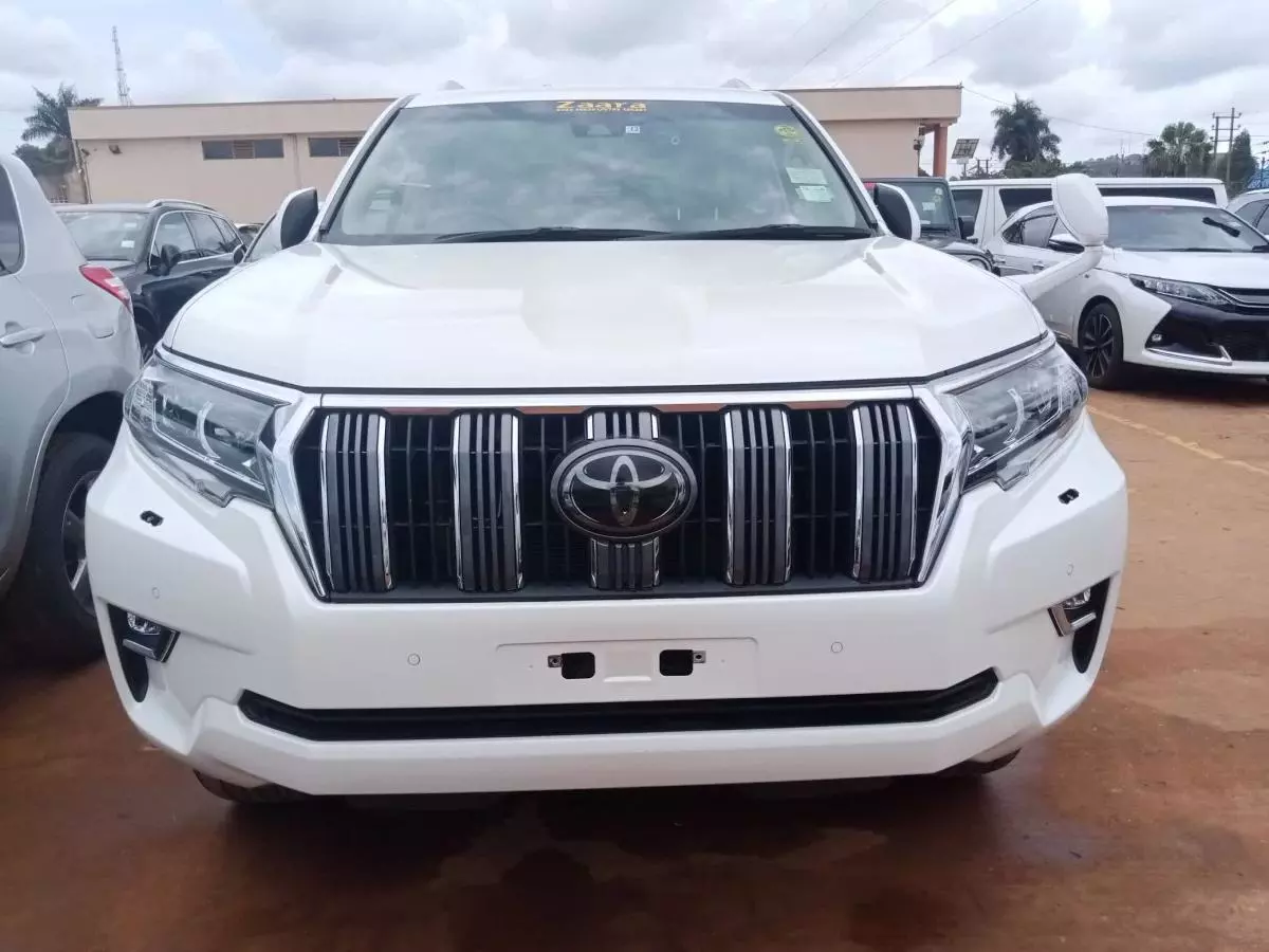 Toyota Landcruiser Prado   - 2018