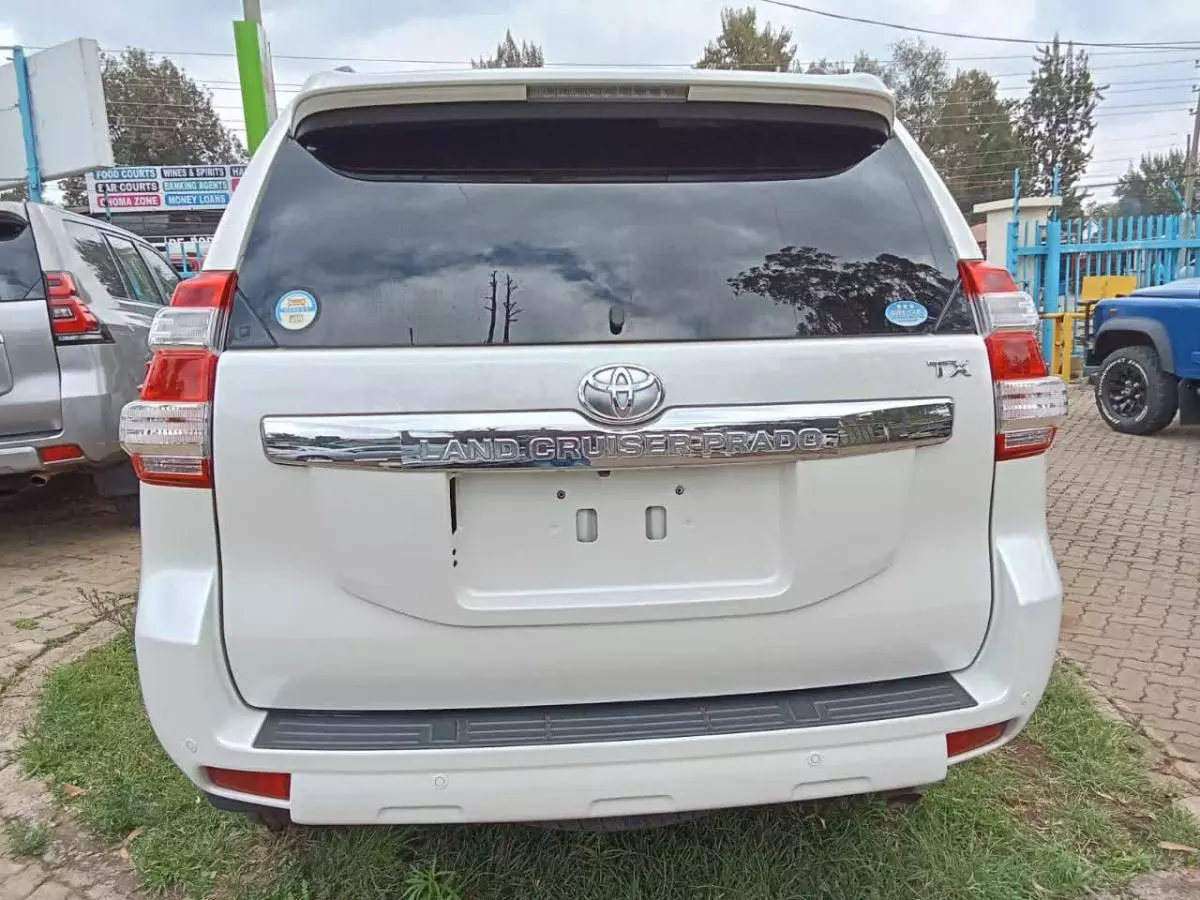 Toyota Prado   - 2016