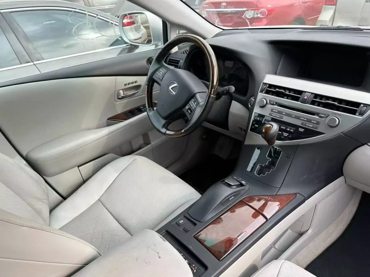 Lexus RX 350 - 2010