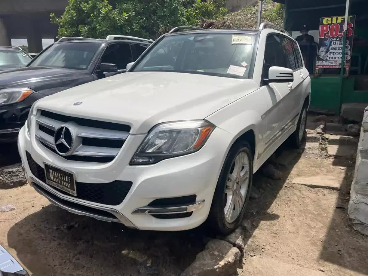 Mercedes-Benz GLK 350   - 2015