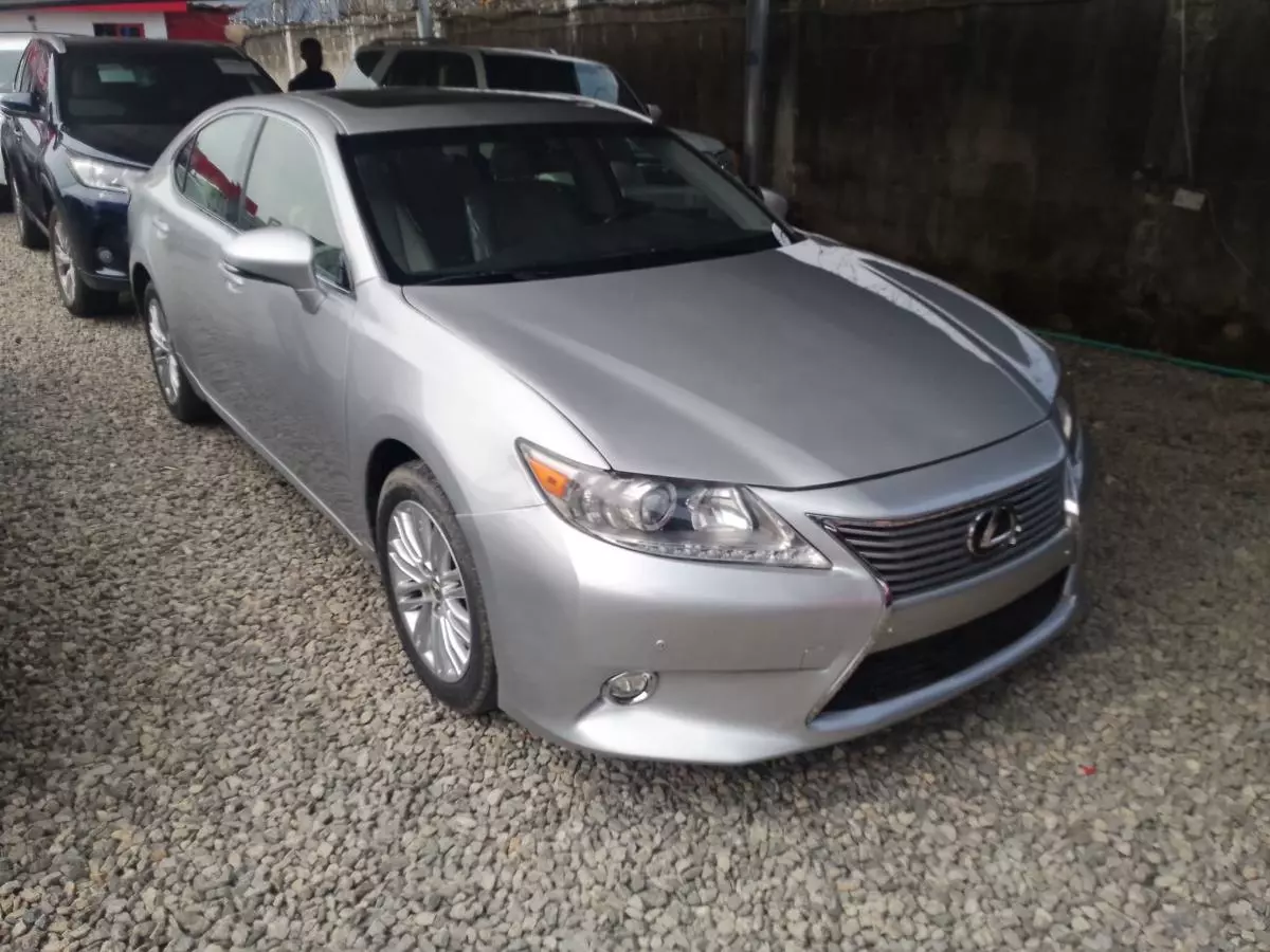 Lexus ES 350   - 2014