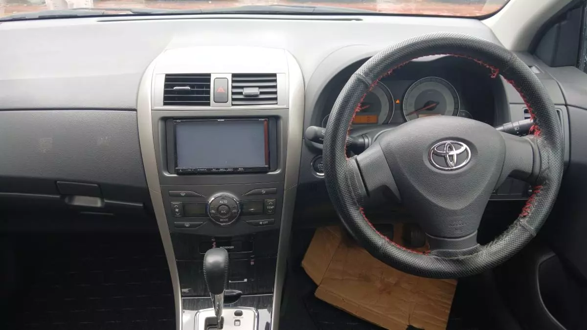 Toyota Fielder    - 2009