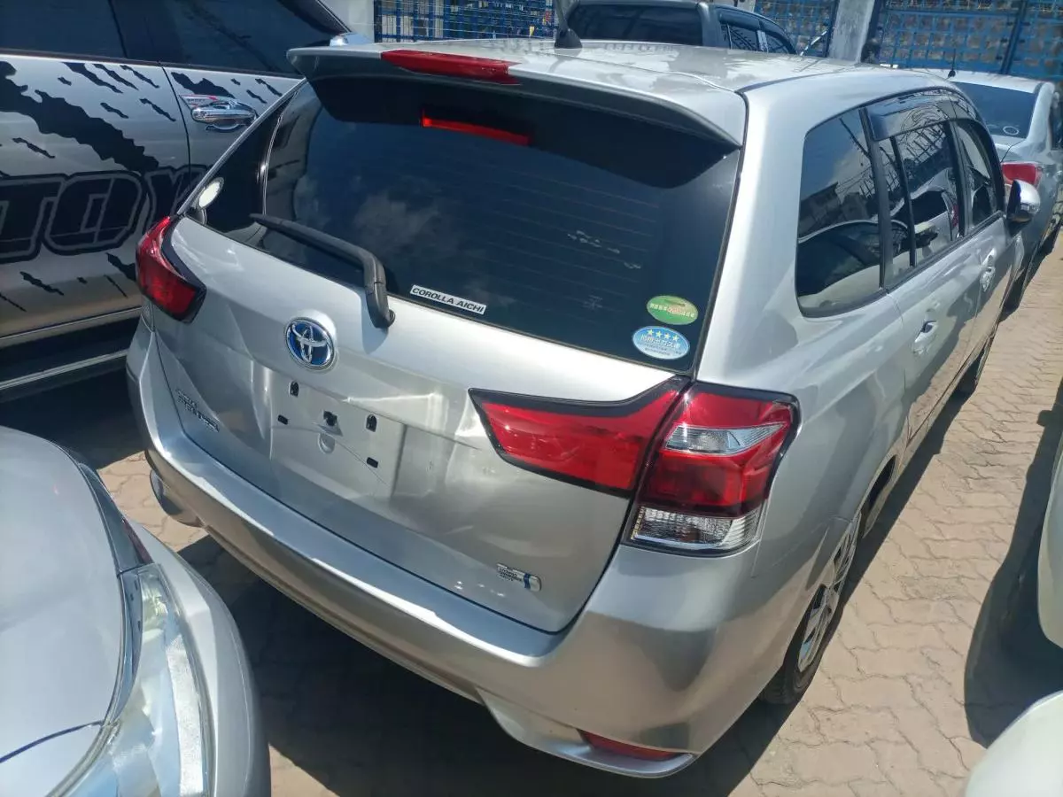 Toyota Fielder hybrid  - 2016