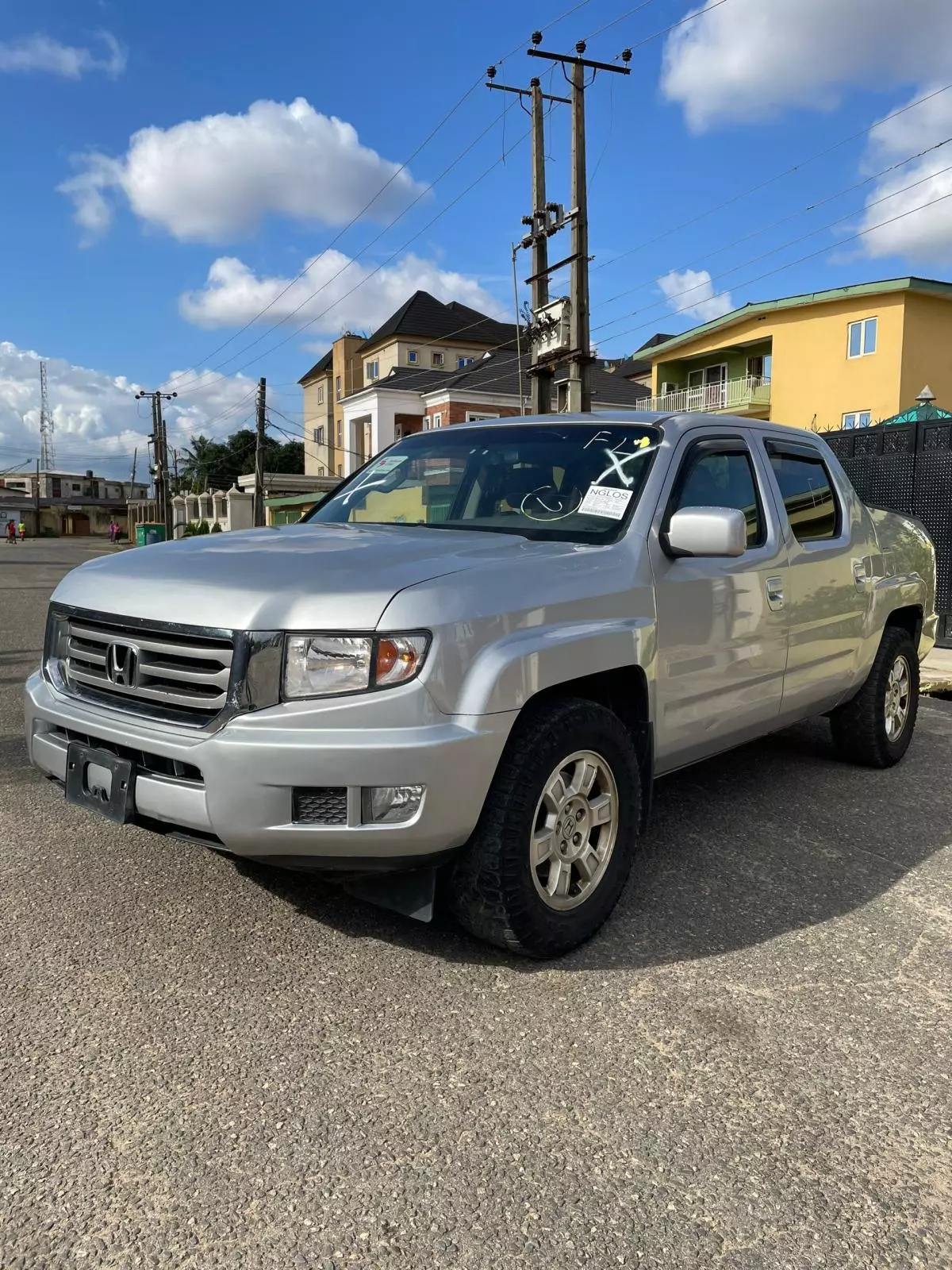 Honda Ridgeline   - 2012