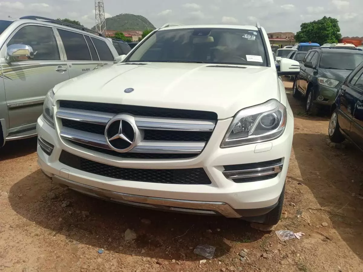 Mercedes-Benz GL 450   - 2013