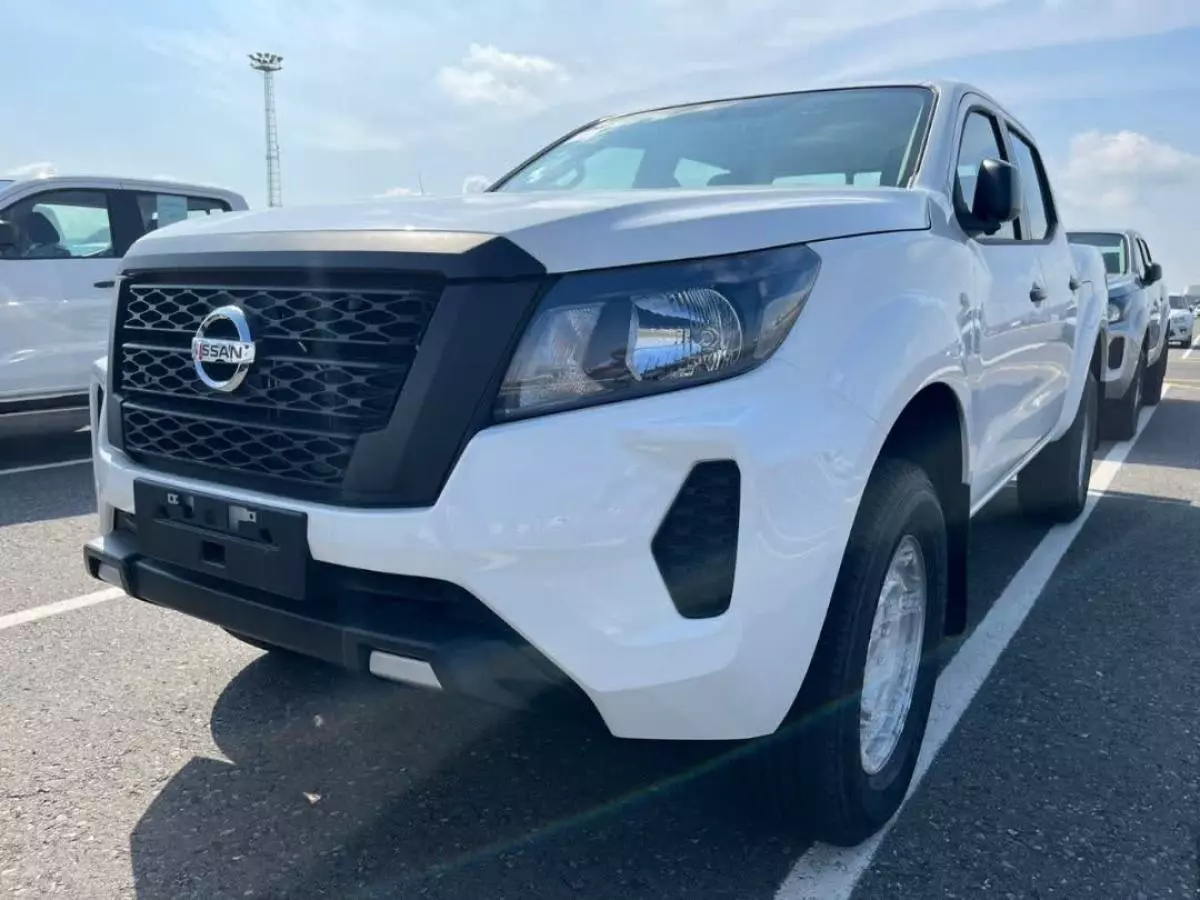 Nissan NAVARA XE+   - 2024