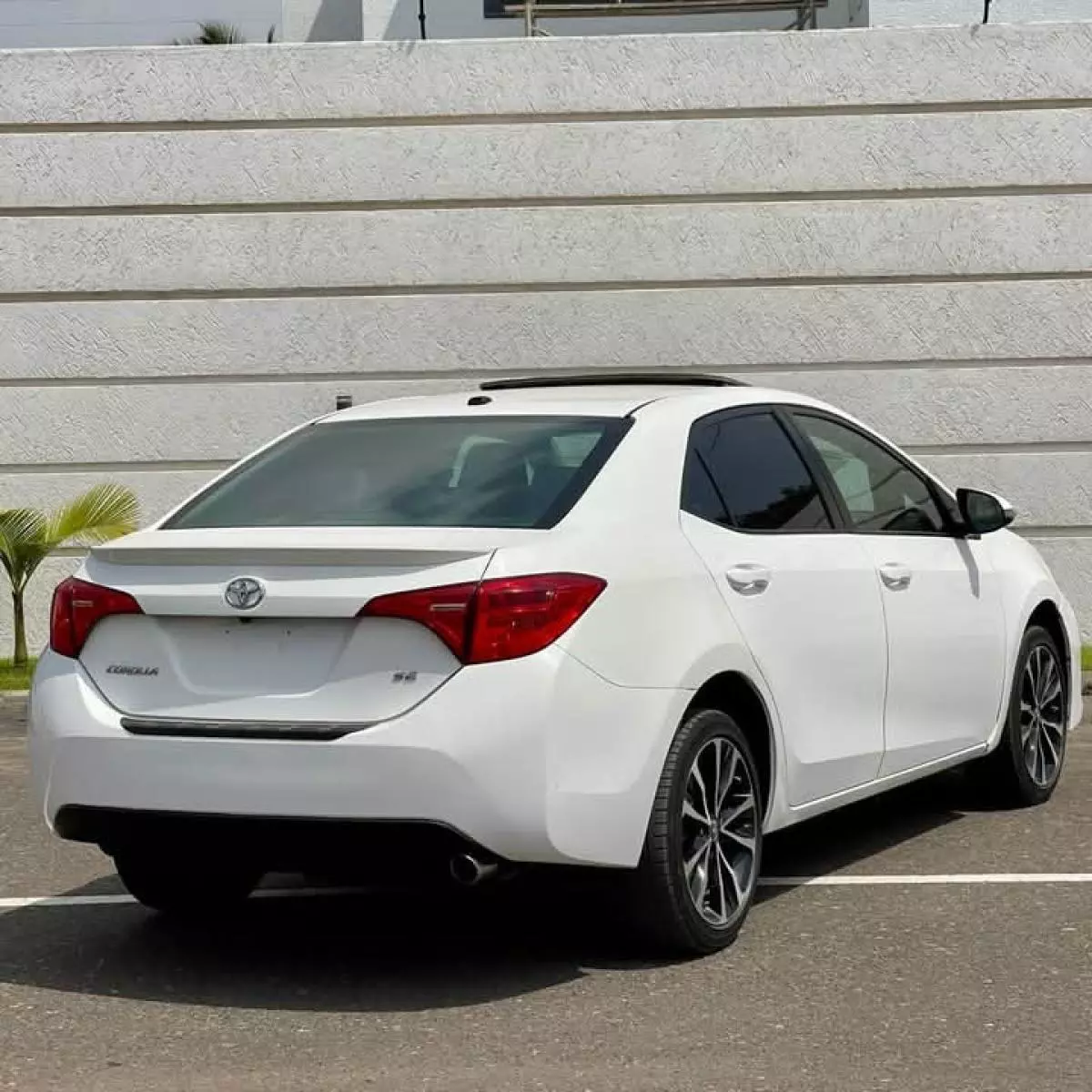 Toyota Corolla   - 2017