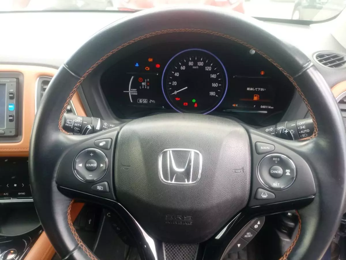 Honda Vezel Hybrid   - 2016