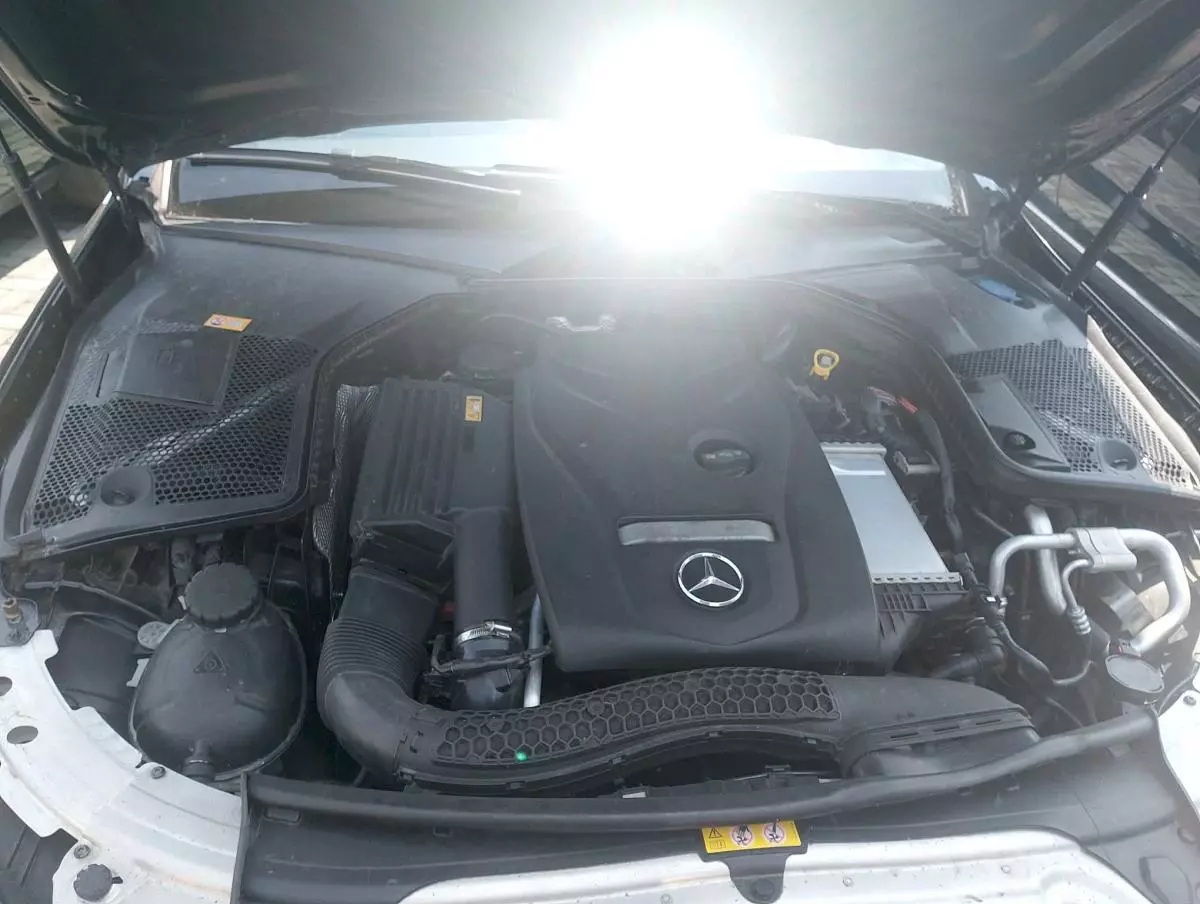 Mercedes-Benz C 300   - 2016