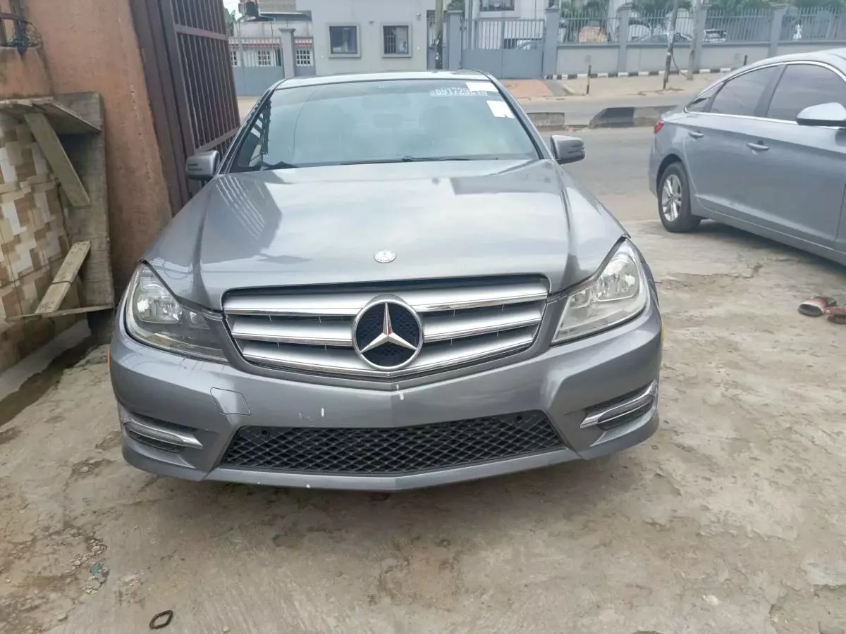 Mercedes-Benz C 250   - 2012