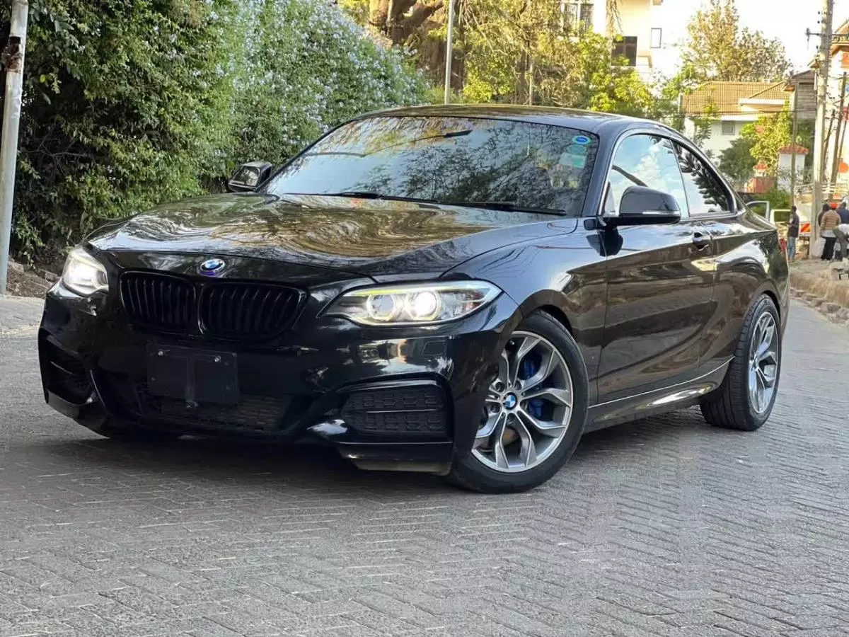 BMW M235 - 2015