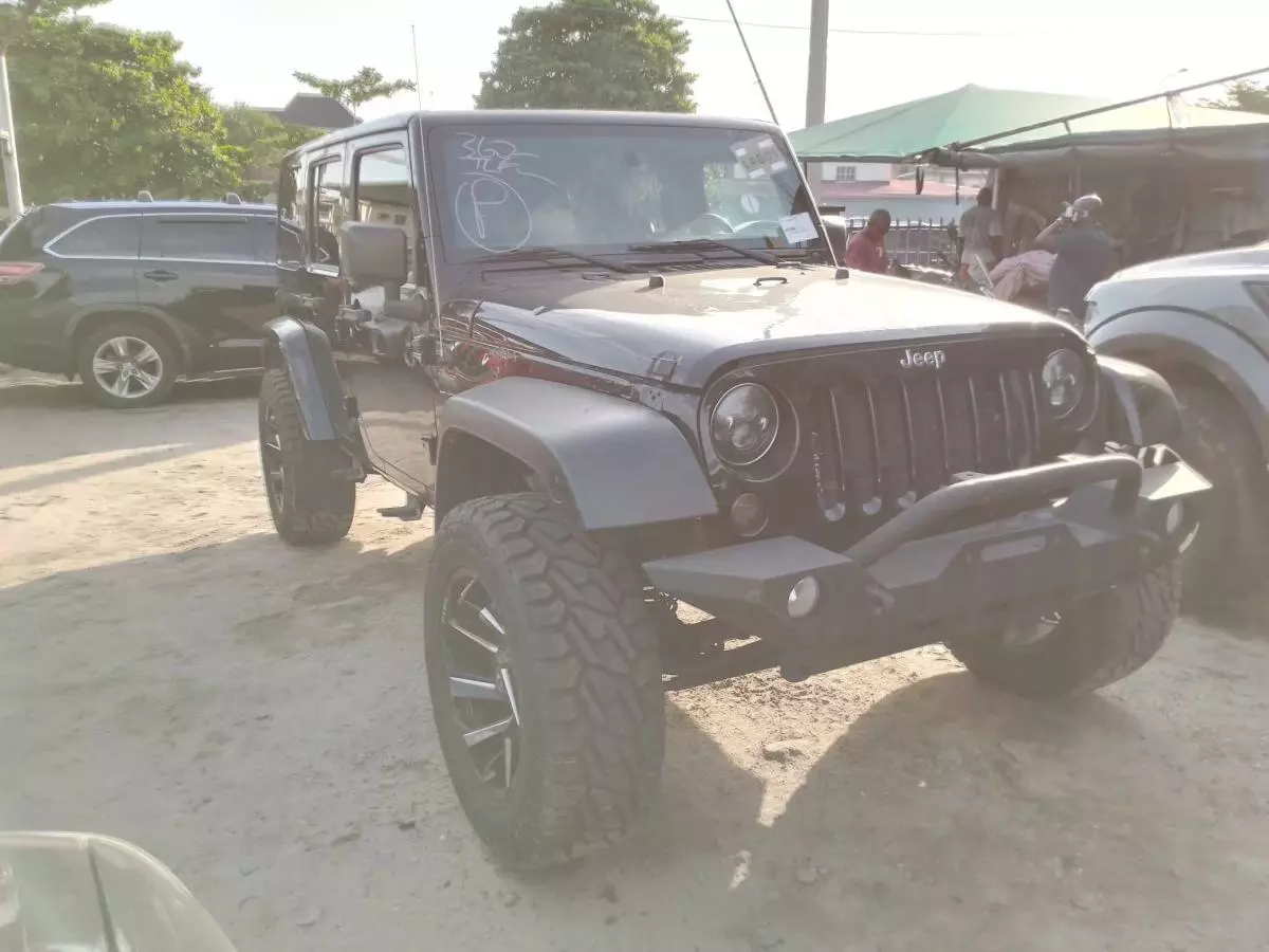 JEEP Wrangler   - 2013