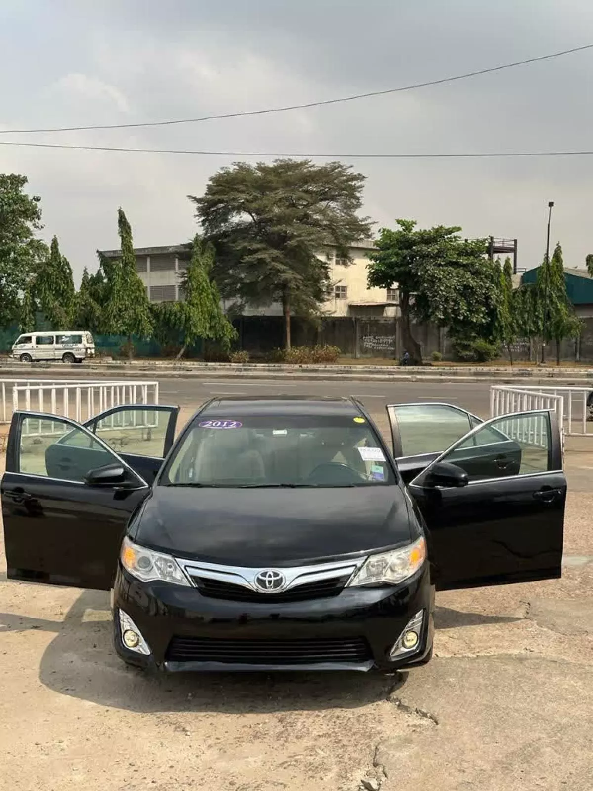 Toyota Camry - 2012