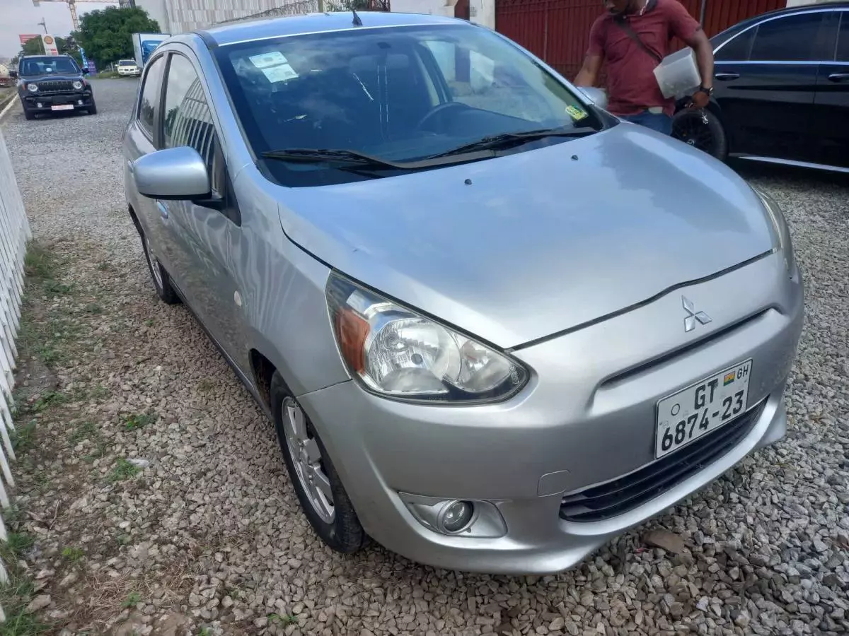 Mitsubishi Mirage   - 2013