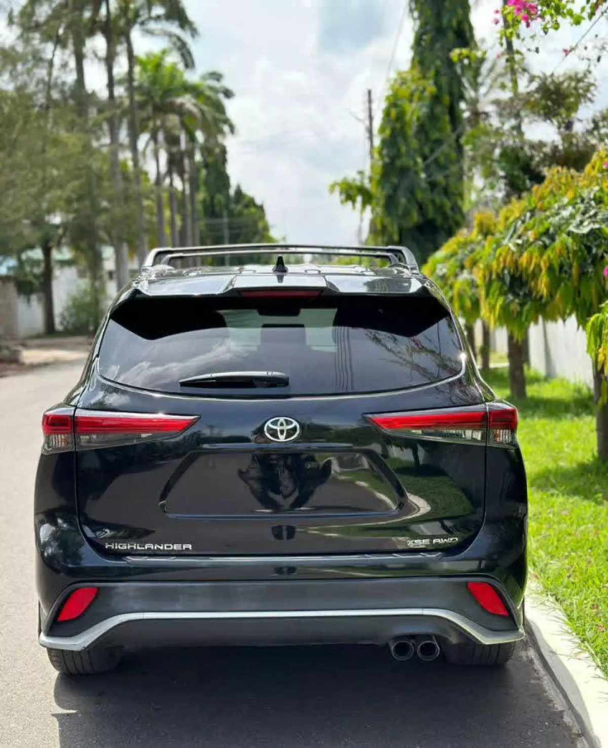 Toyota Highlander   - 2023