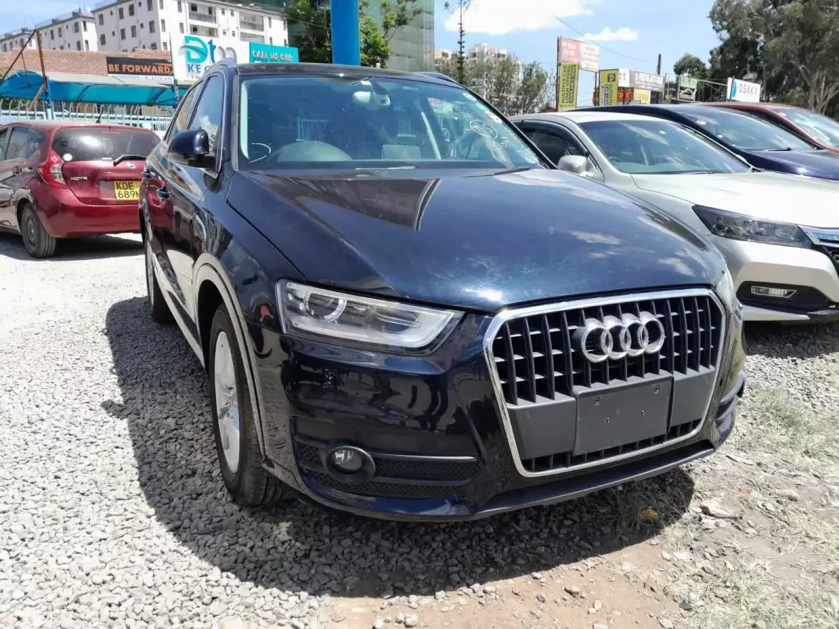 Audi Q3 - 2014